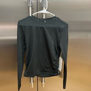 Vuori Aspen Heather Long Sleeve Tee